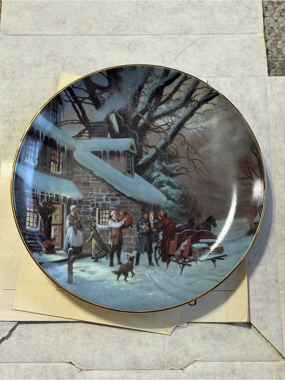Decorative Holiday Scene Collector Plate in Blue and White with Gold Trim